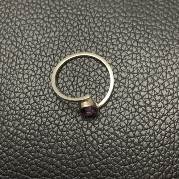925 sterling silver amethyst ring. - Picture 2 of 3